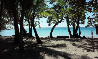 Plata Tropical outside