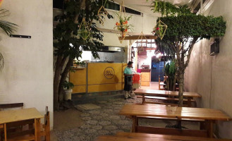 Gula Celestial inside