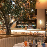 Elia Estiatorio outside