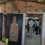 Donde Francesca inside