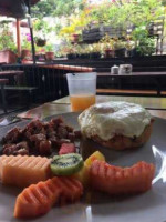 Santa Clara Bakery food