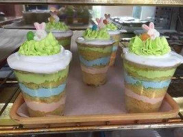 Oasis Bakery Cafe outside