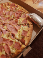 Lagarto's House Pizza food