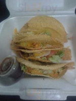 Harry's Tacos food