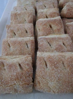 Panadería Delicias Santa Clara food