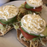 Los Fresnos (suc. Apodaca) food