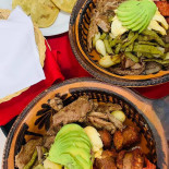 Comida Mexicana “los Quetzales” food