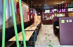 Cafe Boquete By Big Food Grill inside