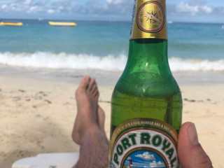 Paradise Hotels Resorts