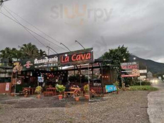 La Cava Pizza A La Leña