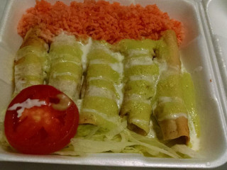 Y Cafeteria Santo Domingo De Doña Mary